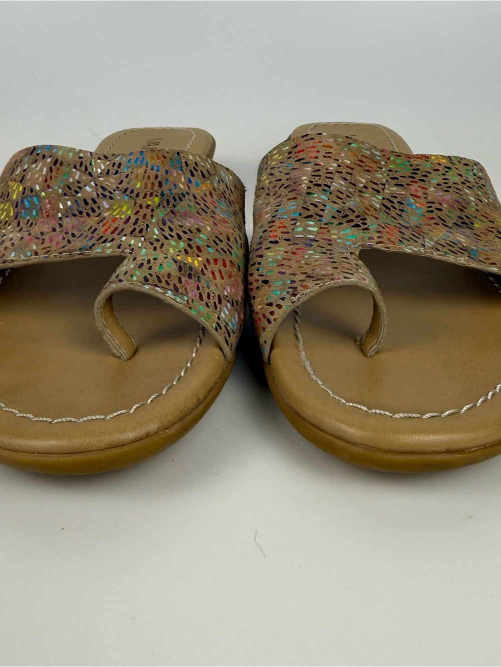 VANELI TALLIS Slides Sandals Women's 7 M Rainbow Leather Toe Loop Padded Insole - Picture 4 of 8